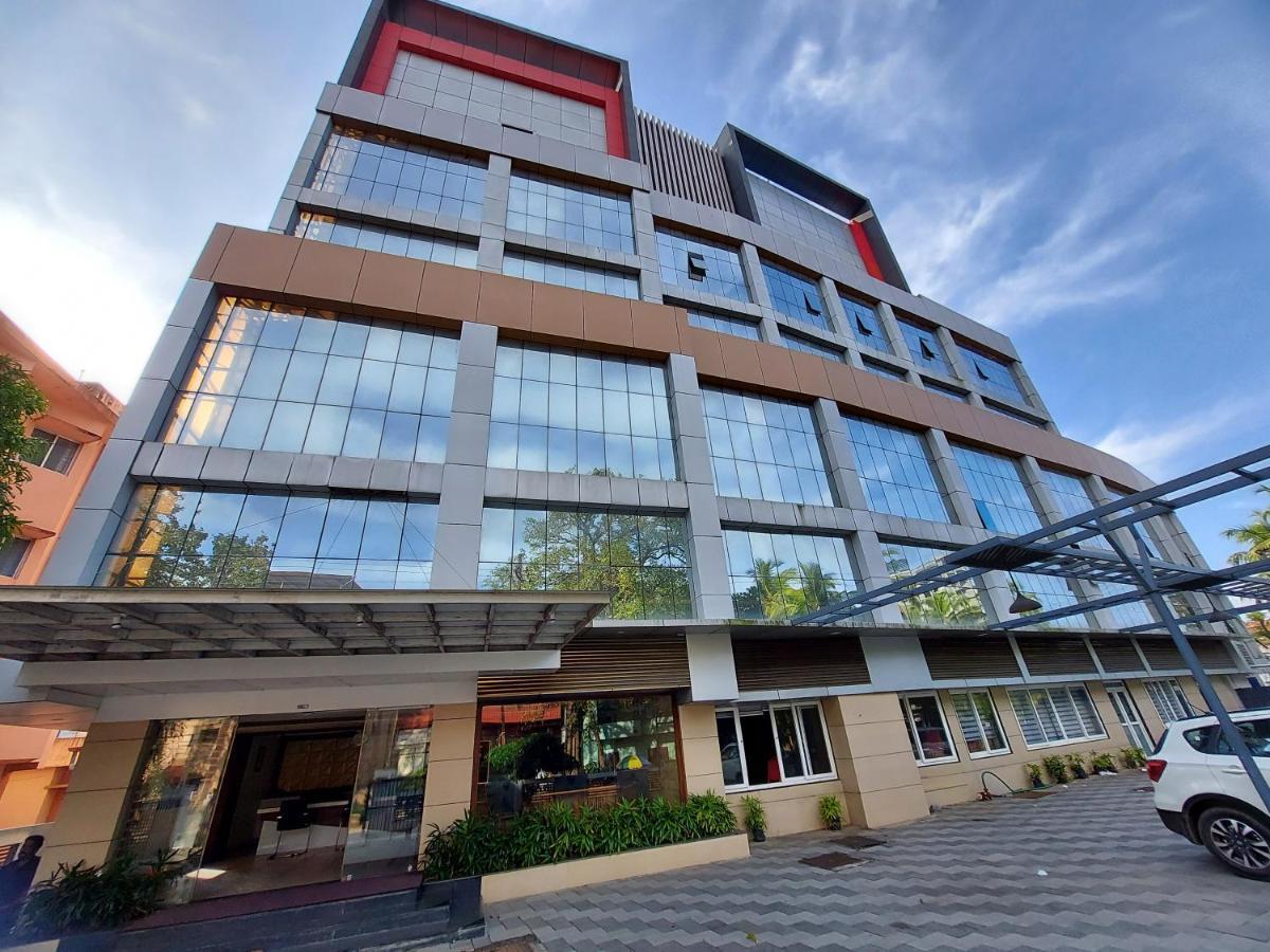 Hotel Sree Gokulam Apartments Guruvayur Ngoại thất bức ảnh